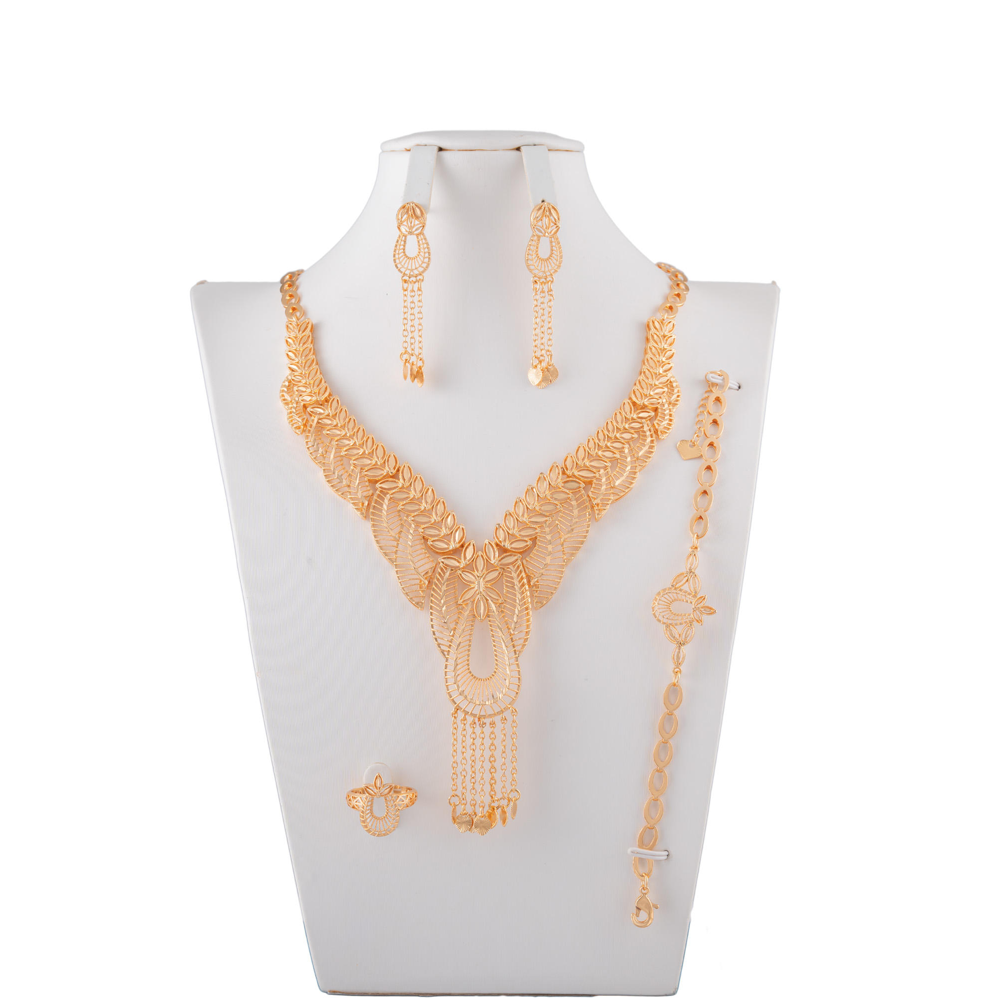 Women’s Accessories Luxurious Unique Jewelry Classic Jewelry Set Fashion Trendy Jewelry Necklace
